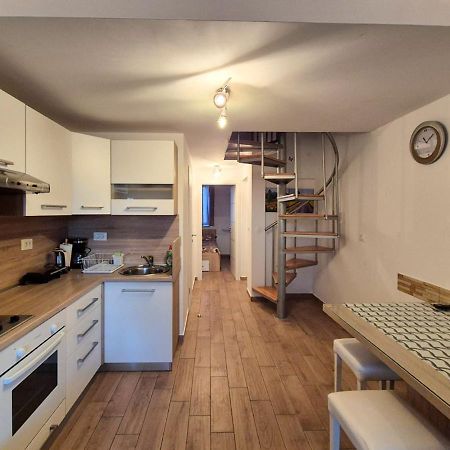 Apartman Meghan Pula Ngoại thất bức ảnh
