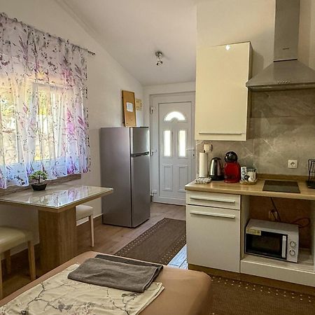 Apartman Meghan Pula Ngoại thất bức ảnh
