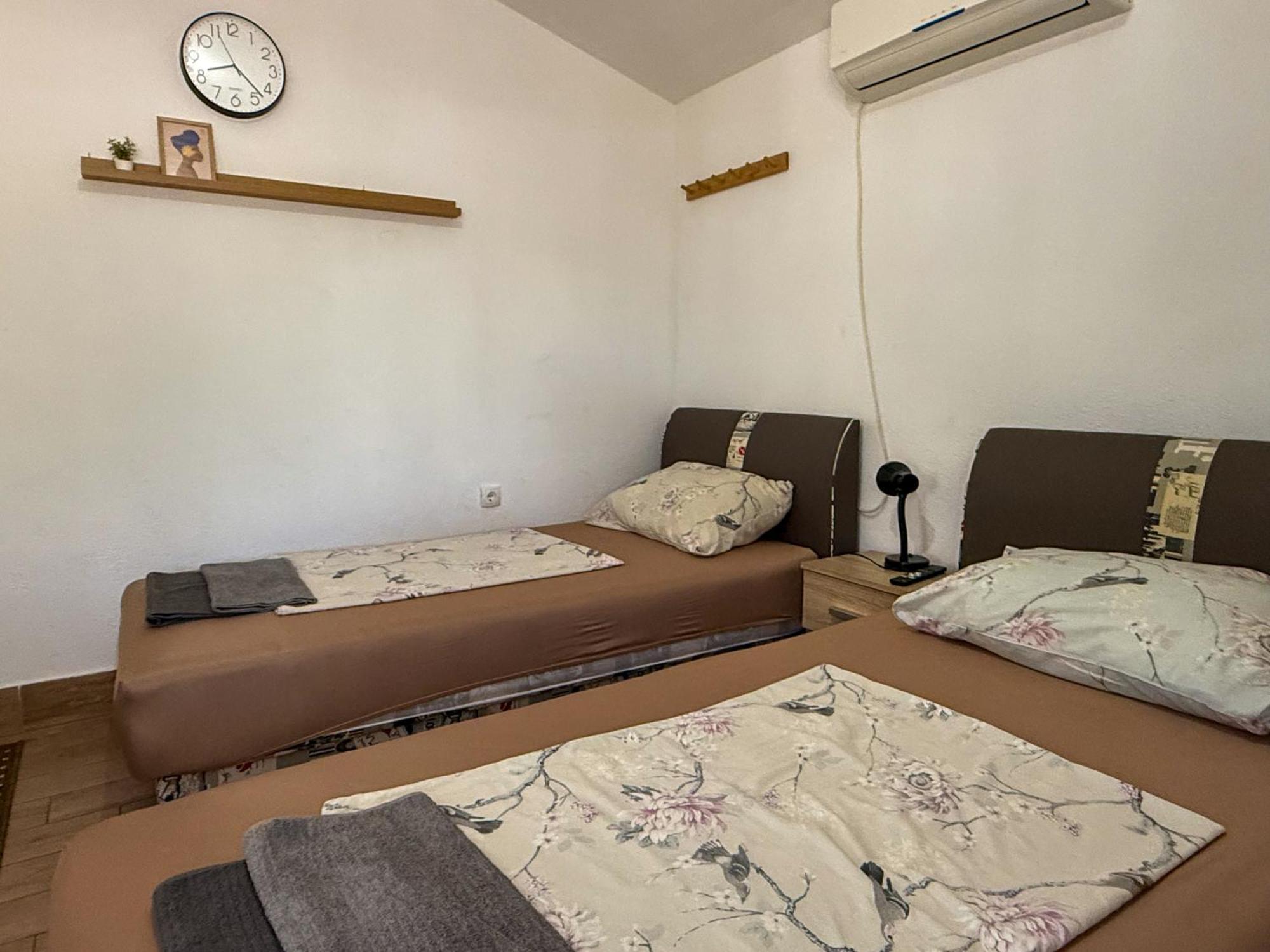 Apartman Meghan Pula Ngoại thất bức ảnh